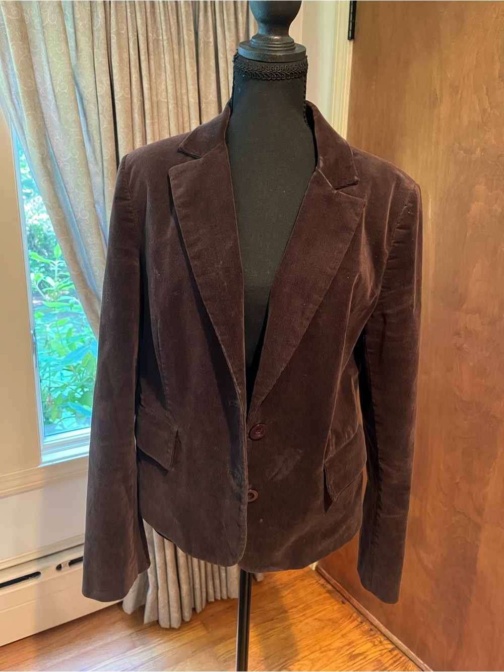 Brown Cordouroy Blazer - Classic Single-Breasted Jacket—